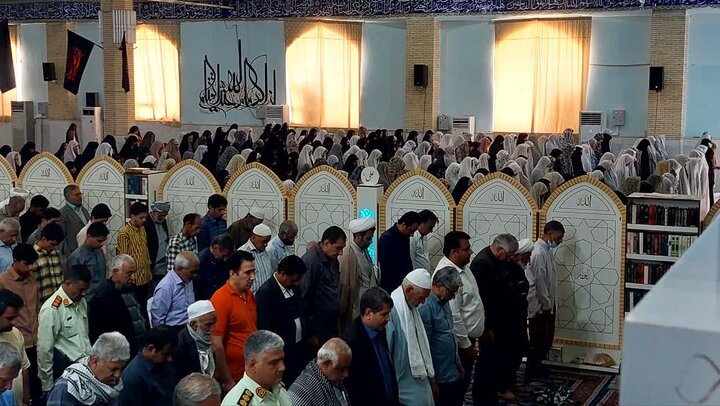 تصاویر/ آیین عبادی سیاسی نماز جمعه شهرستان زابل