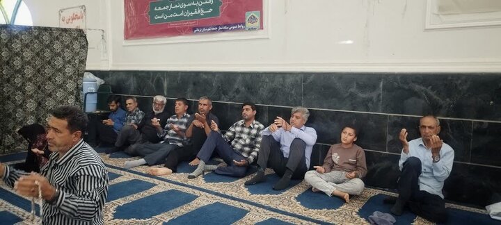 تصاویر/ اقامه نمازجمعه شهر نرماشیر