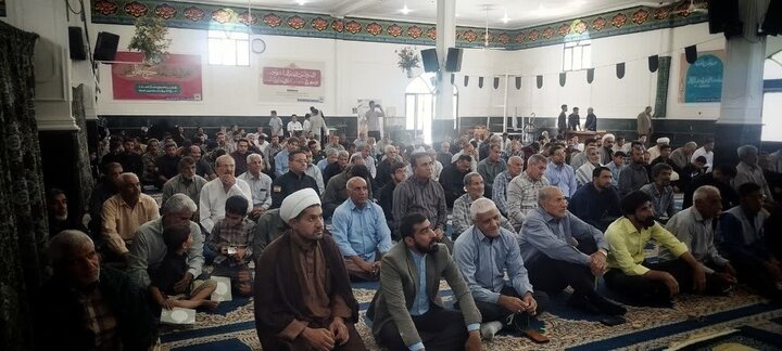 تصاویر/ اقامه نمازجمعه شهر نرماشیر