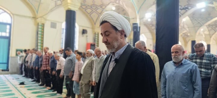 تصاویر/ اقامه نمازجمعه شهر ماهان