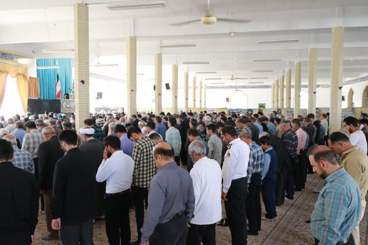 تصاویر| نماز جمعه عبادی سیاسی قاین