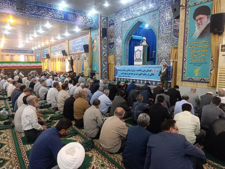 نمازجمعه بندر بوشهر به روایت تصاویر