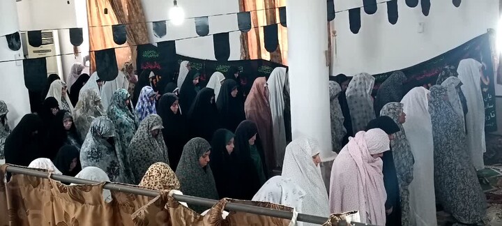 نماز جمعه آب‌پخش به روایت تصویر