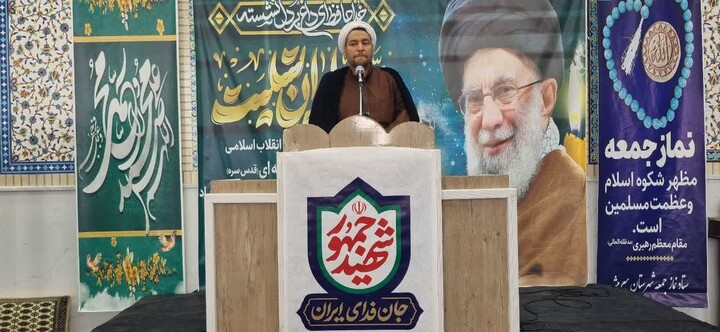 تصاویر| نماز جمعه عبادی سیاسی سربیشه