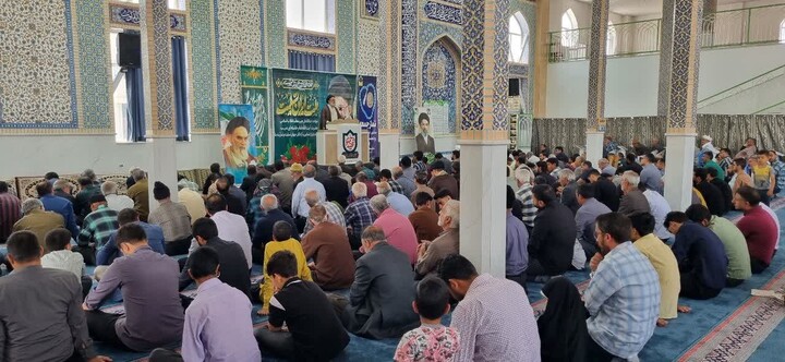 تصاویر| نماز جمعه عبادی سیاسی سربیشه