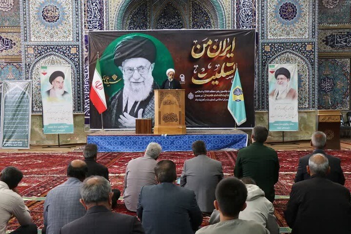 تصاویر/ اقامه نمازجمعه شهر جلفا