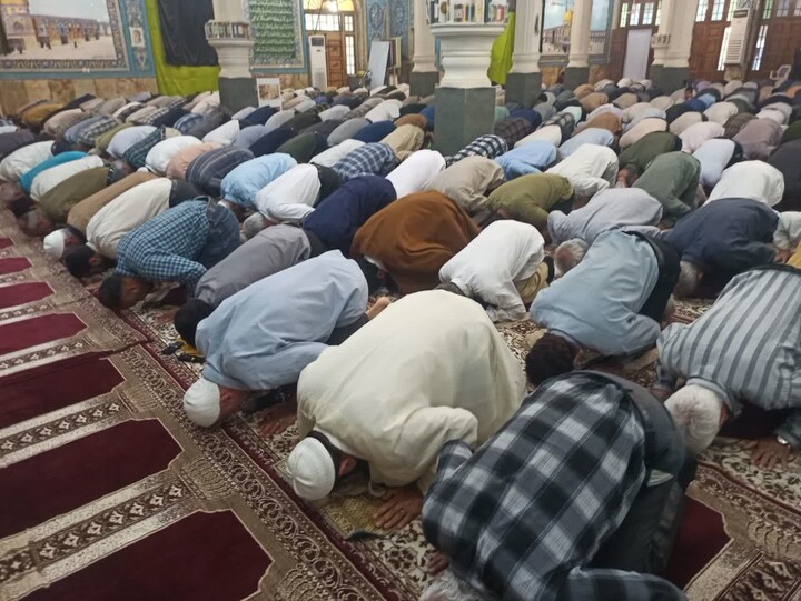 نماز جمعه برازجان به روایت تصویر