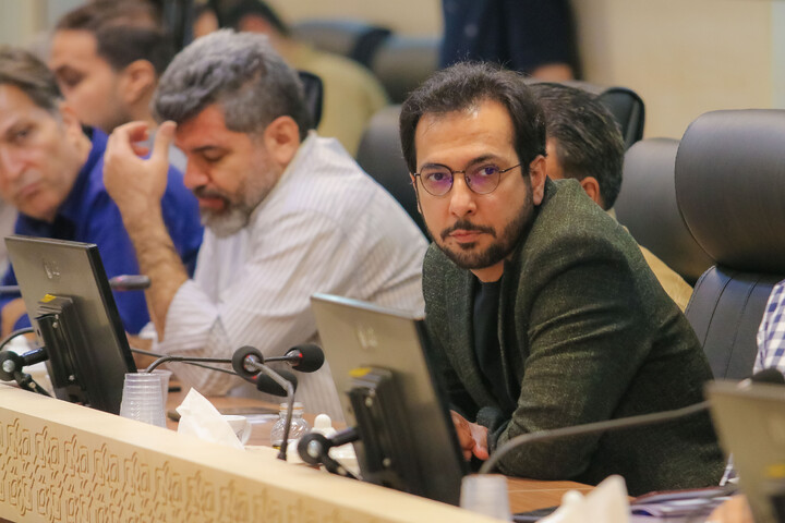 تصاویر/ جلسه نشست هم اندیشی شاعران شاخص کشوری در قم