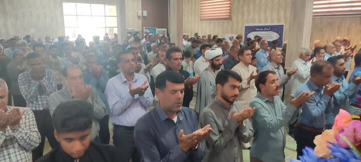 تصاویر/ اقامه نمازجمعه شهر منوجان