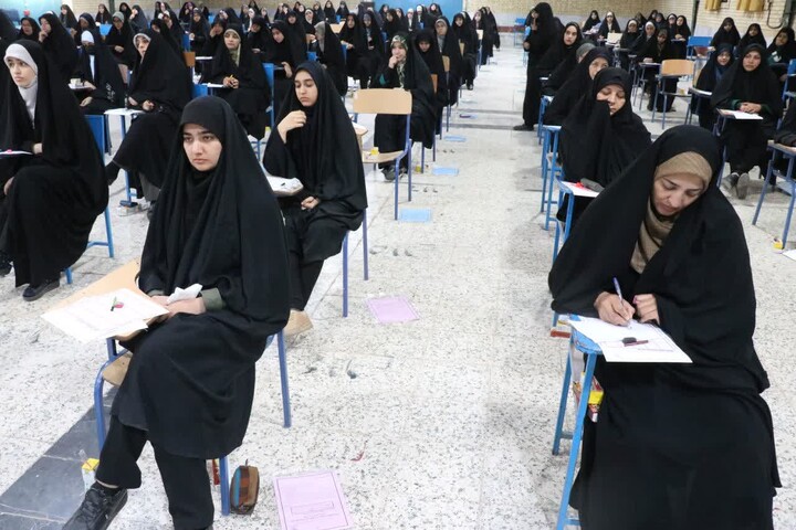 تصاویر/بیست و یکمین دوره آزمون ارزیابی حافظان قرآن کریم در استان کرمان برگزار