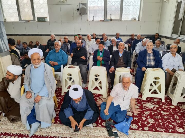 تصاویر/ نمازعبادی سیاسی جمعه قمصر