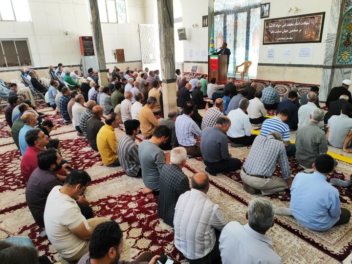 تصاویر/ نمازعبادی سیاسی جمعه قمصر