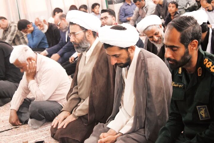 تصاویر/ اقامه نمازجمعه شهر شهداد