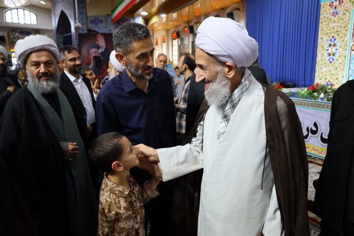تصاویر/ نماز عبادی سیاسی جمعه در شهرستان ساری