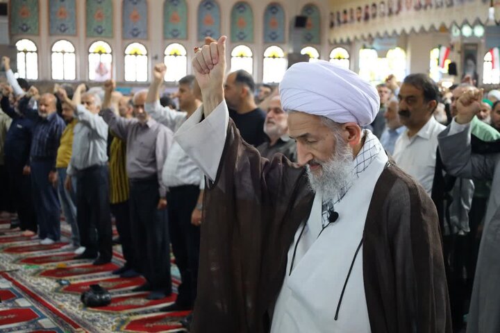 تصاویر/ نماز عبادی سیاسی جمعه در شهرستان ساری