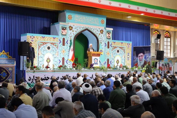تصاویر/ نماز عبادی سیاسی جمعه در شهرستان ساری