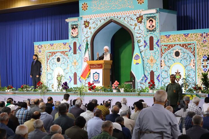 تصاویر/ نماز عبادی سیاسی جمعه در شهرستان ساری