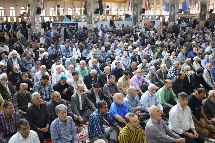 تصاویر/ نماز عبادی سیاسی جمعه در شهرستان ساری