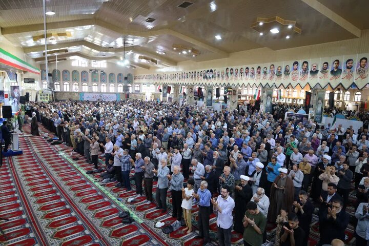 تصاویر/ نماز عبادی سیاسی جمعه در شهرستان ساری