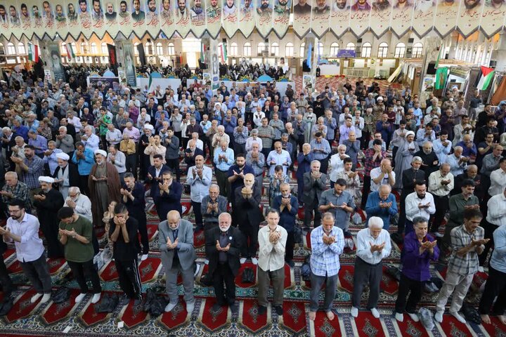 تصاویر/ نماز عبادی سیاسی جمعه در شهرستان ساری