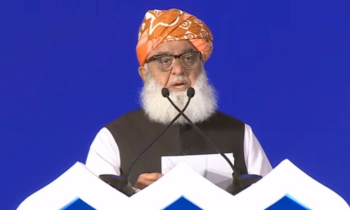 مسئلہ قبلۂ اول سے ایران تک پہنچ گیا، عرب ممالک سے کہتے ہیں یہ ایک ہونے کا وقت ہے: مولانا فضل الرحمٰن