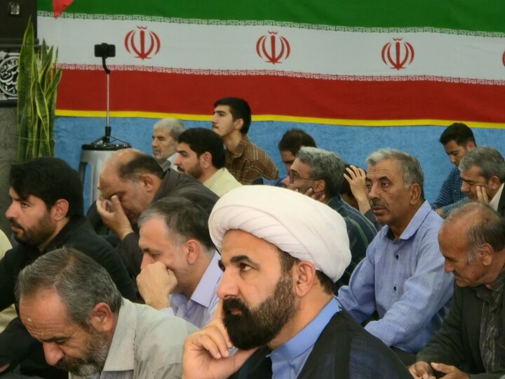 تصاویر / اقامه نماز جمعه تویسرکان