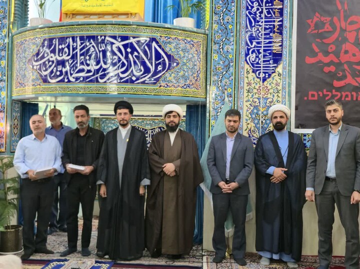 تصاویر / اقامه نماز جمعه تویسرکان