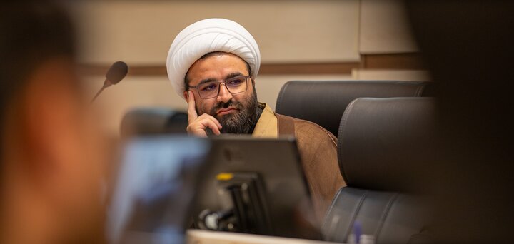 نشست هم‌اندیشی «بایسته‌های تحول حوزه ناظر بر منشور حوزه پیشرو و سرآمد و رسالت حلّ مسئله