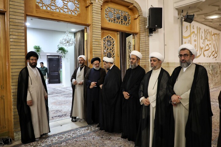 تصاویر/ اجتماع عظیم حوزویان و امت حزب الله در حمایت از شیعیان مظلوم منطقه(بحرین،کویت،امارات و...)