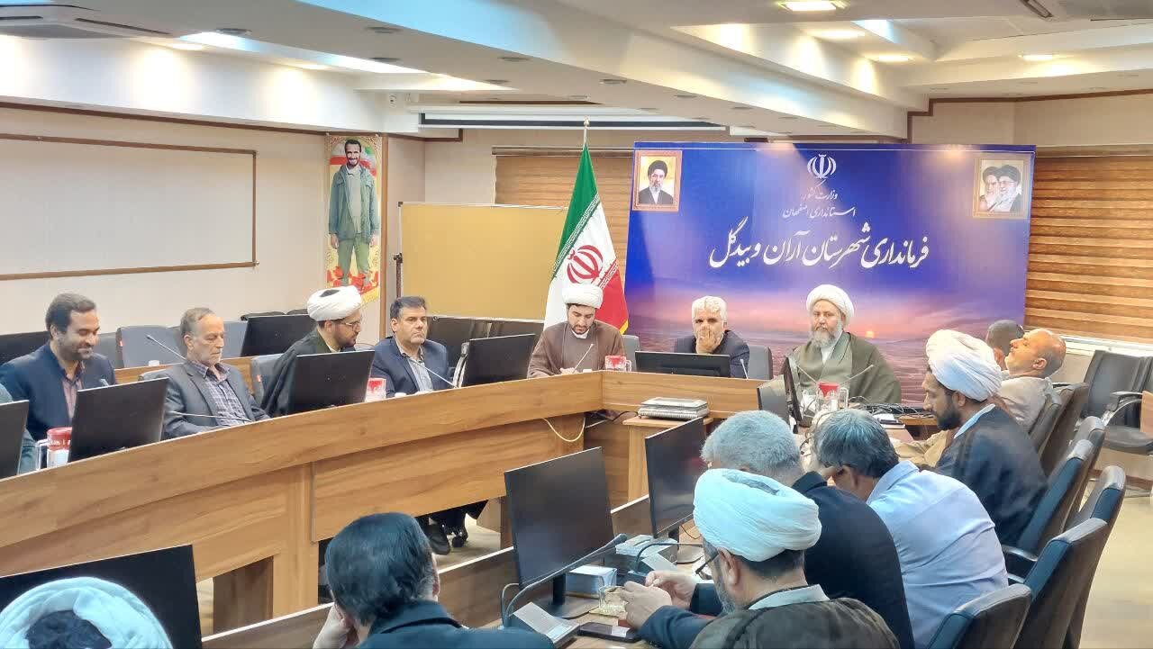ترویج فرهنگ نماز در مدارس و ادارات نیازمند اهتمام جدی مدیران است