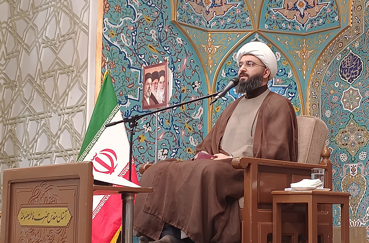 خون امام حسین(ع) در رگ‌های ملت ایران جاری است