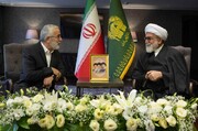الأمين العام للعتبة العلوية المقدسة يتشرّف بزيارة الإمام الرضا (عليه السلام) ويلتقي المتولّي الشرعي للعتبة الرضوية المقدسة