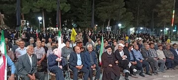 فیلم | هفتادو ششمین شب حضور حماسی بادرودی ها در خیابان‌ها و میدان‌های شهر