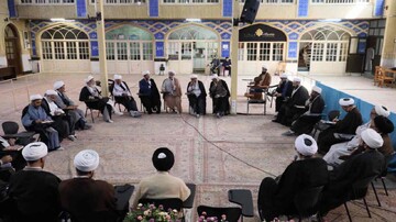 برگزاری نشست هم‌اندیشی با مبلّغان با محوریت بررسی نیازهای تبلیغی و پذیرش حوزه