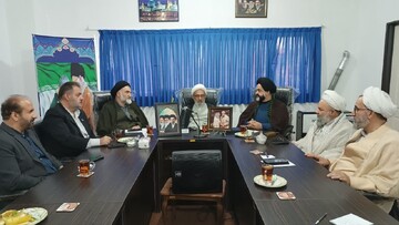 تصاویر/ برگزاری جلسه قرارگاه راهبری ائمه جمعه برخی از شهرهای مازندران در دفتر امام جمعه چالوس