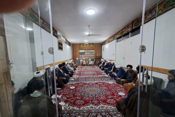 تصاویر/ نشست جامعه روحانیت شهرستان فریدونکنار با حضور نماینده ولی فقیه در مازندران