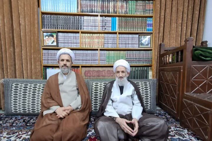 تصاویر/ نشست جامعه روحانیت شهرستان فریدونکنار با حضور نماینده ولی فقیه در مازندران