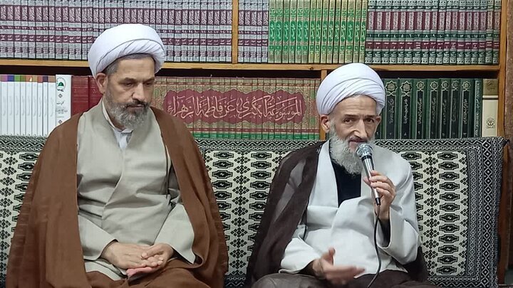 تصاویر/ نشست جامعه روحانیت شهرستان فریدونکنار با حضور نماینده ولی فقیه در مازندران