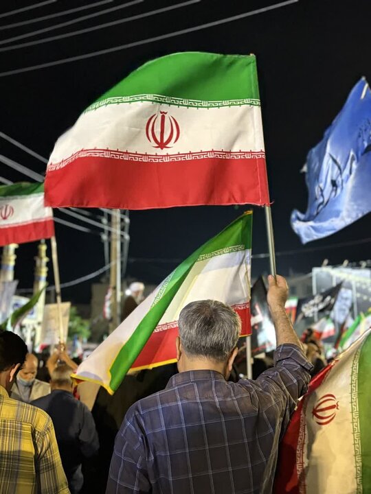 تصاویر/ ملاردی‌ها همچنان در سنگر خیابان