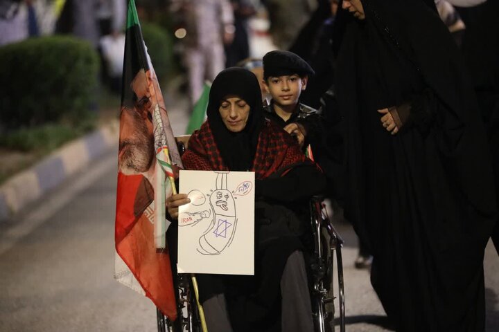 تصاویر/ رزم پلاکاردی مردم مبعوث‌ شده‌ی شهرستان بابل