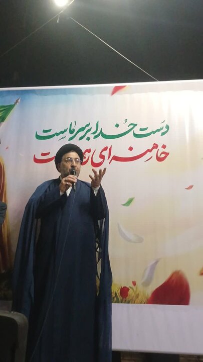 تصاویر/هفتاد و ششمین شب اجتماع باشکوه مردم نوش آباد در دفاع از وطن