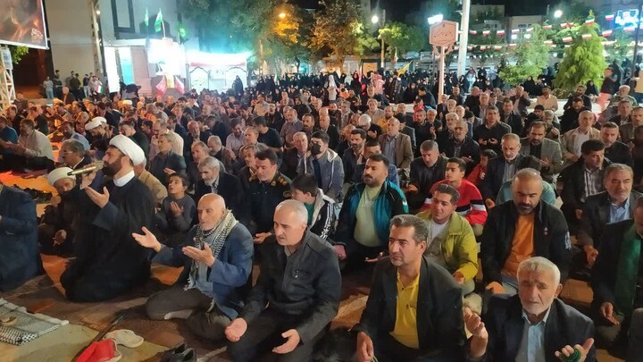 تصاویر / اقامه نماز استغاثه در بهار