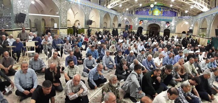تصاویر/سلسله جلسات تفسیر قرآن و نهج البلاغه در ساوه