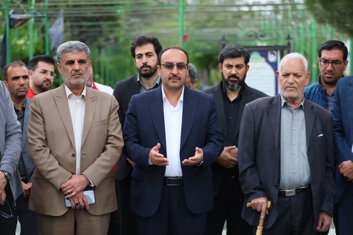 تصاویر / تجدید میثاق مدیران روابط‌عمومی دستگاه‌های همدان با شهدا