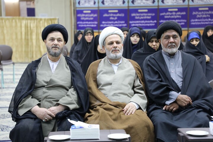 نشست مبلغین یزد با حضور نماینده آیت الله سیستانی