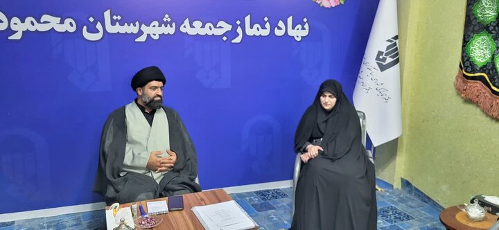 تصاویر/ دیدارهای امروز امام جمعه محمودآباد با فرمانده شهر و مسئولان هلال احمر