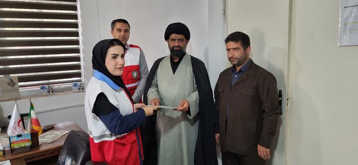 تصاویر/ دیدارهای امروز امام جمعه محمودآباد با فرمانده شهر و مسئولان هلال احمر