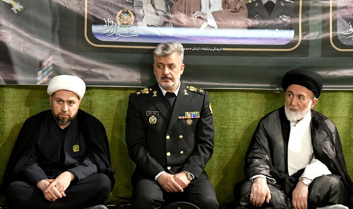 تصاویر/ مراسم گرامیداشت اربعین شهادت امیر موسوی در حرم حضرت عبدالعظیم(ع)