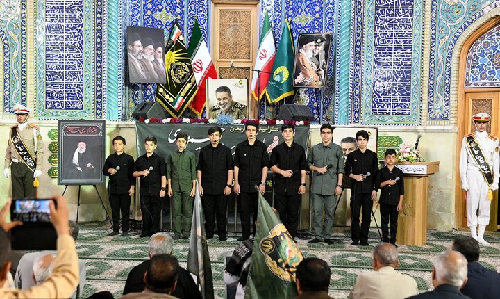 تصاویر/ مراسم گرامیداشت اربعین شهادت امیر موسوی در حرم حضرت عبدالعظیم(ع)
