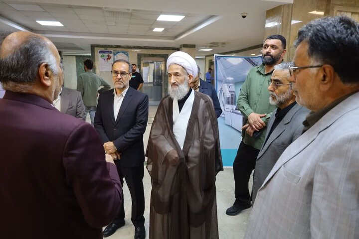 تصاویر/ بازدید نماینده ولی فقیه در مازندران از بیمارستان فوق تخصصی شهید فکوری جویبار